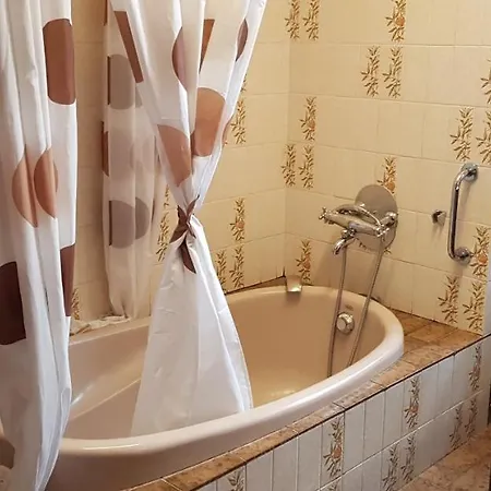 Maison De Charme Avec Jardin Clos Hébergement de vacances